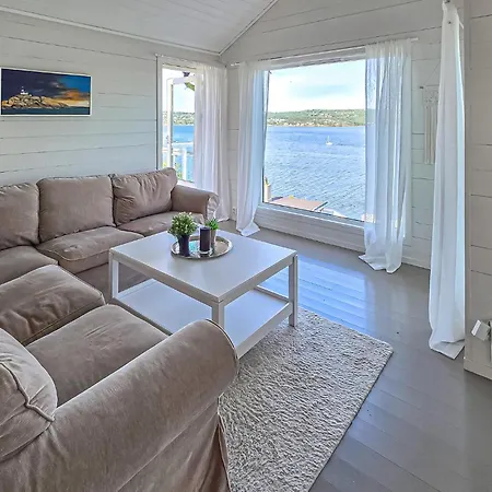 3 Bedroom Gorgeous In Feriehus *