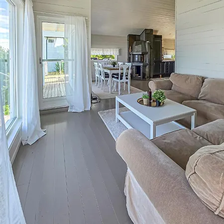 3 Bedroom Gorgeous In *