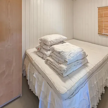 Feriehus 3 Bedroom Gorgeous In